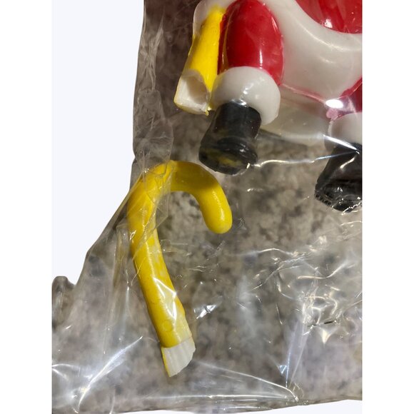 Holiday Stocking Hangers Set Of Four Vintage Plastic Hangers - Picture 11 of 15